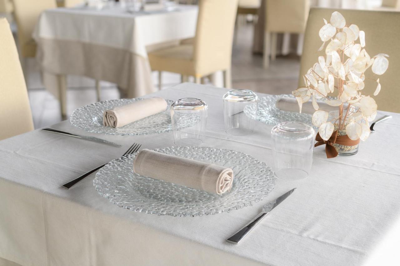 Relais Bella Rosina Pool & Spa La Cassa Екстериор снимка