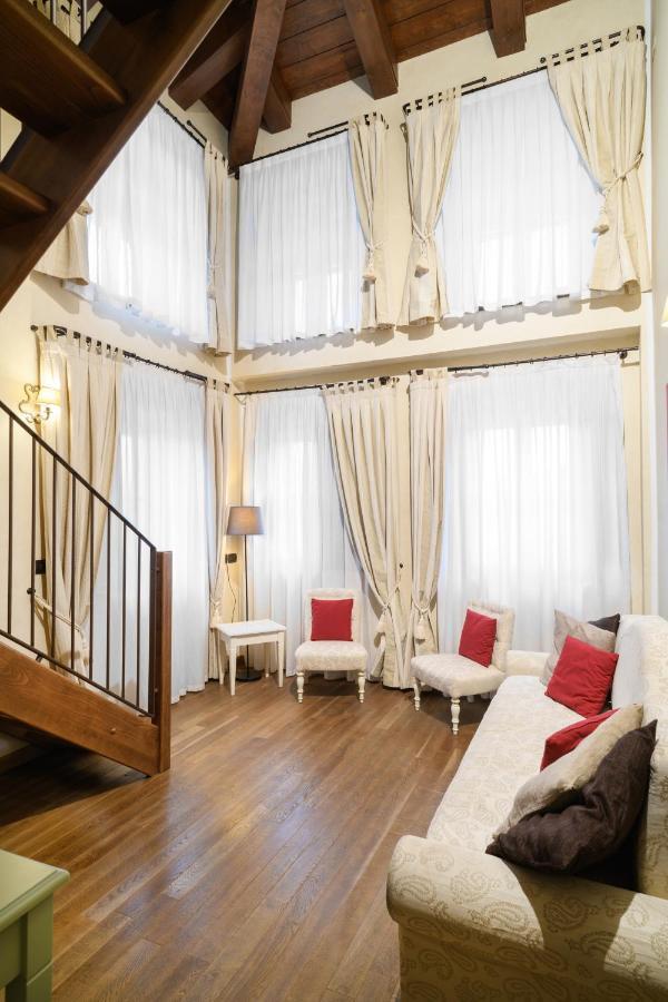 Relais Bella Rosina Pool & Spa La Cassa Екстериор снимка