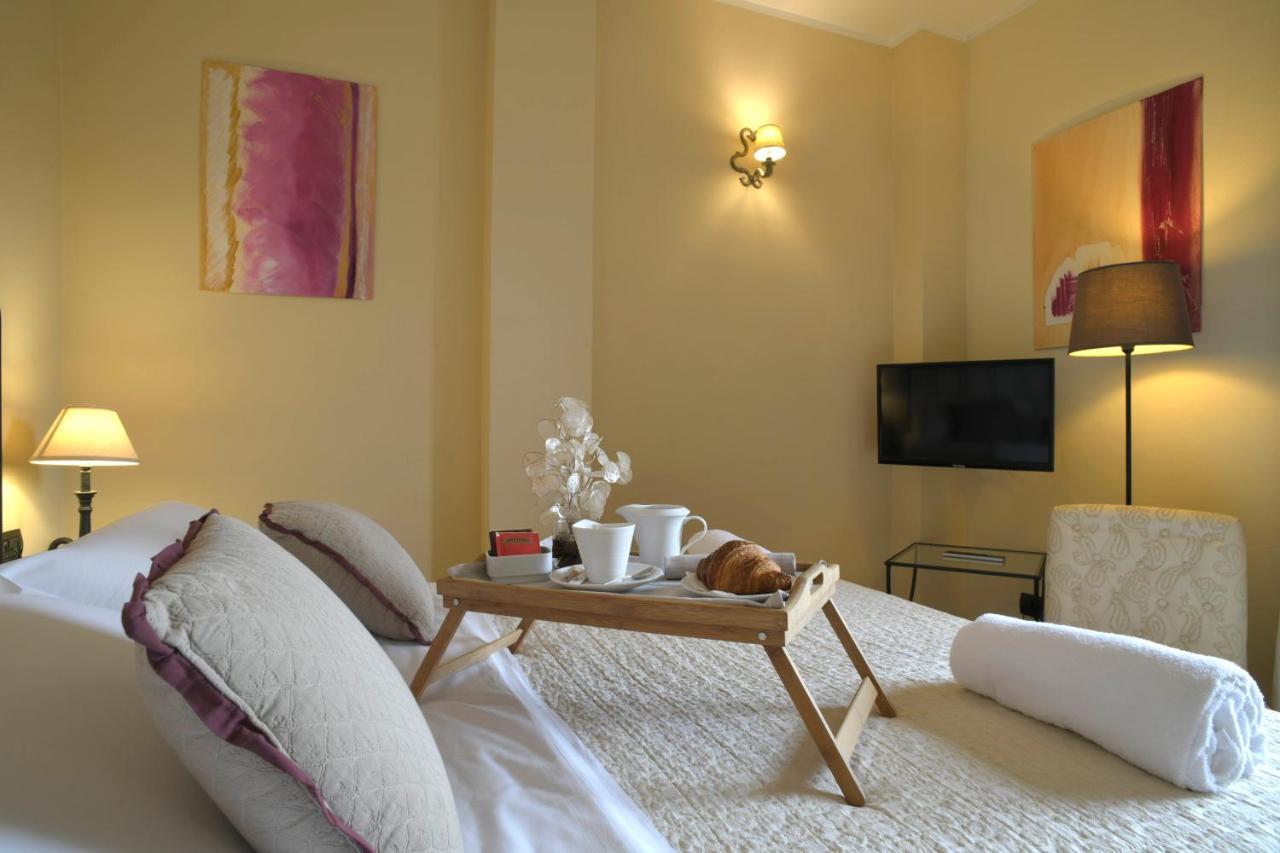 Relais Bella Rosina Pool & Spa La Cassa Екстериор снимка
