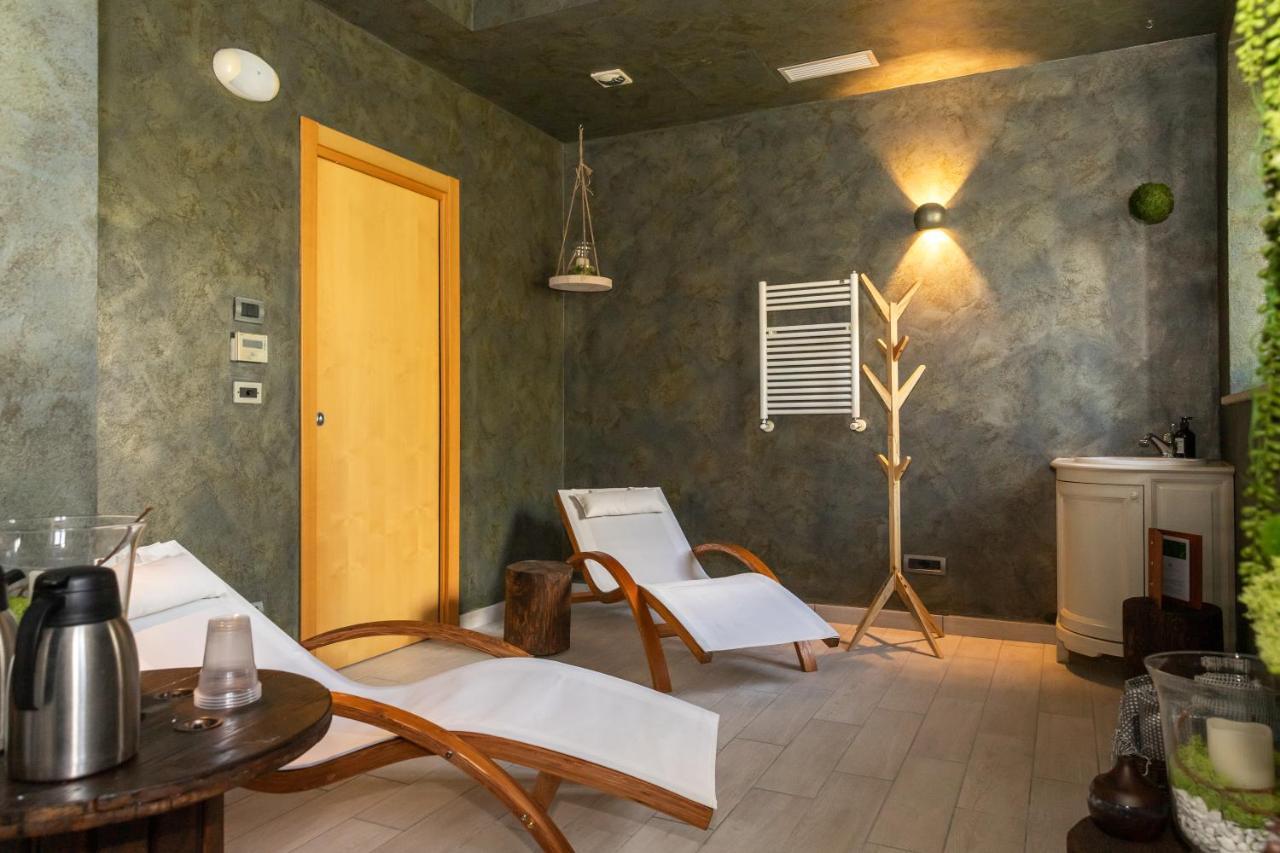 Relais Bella Rosina Pool & Spa La Cassa Екстериор снимка
