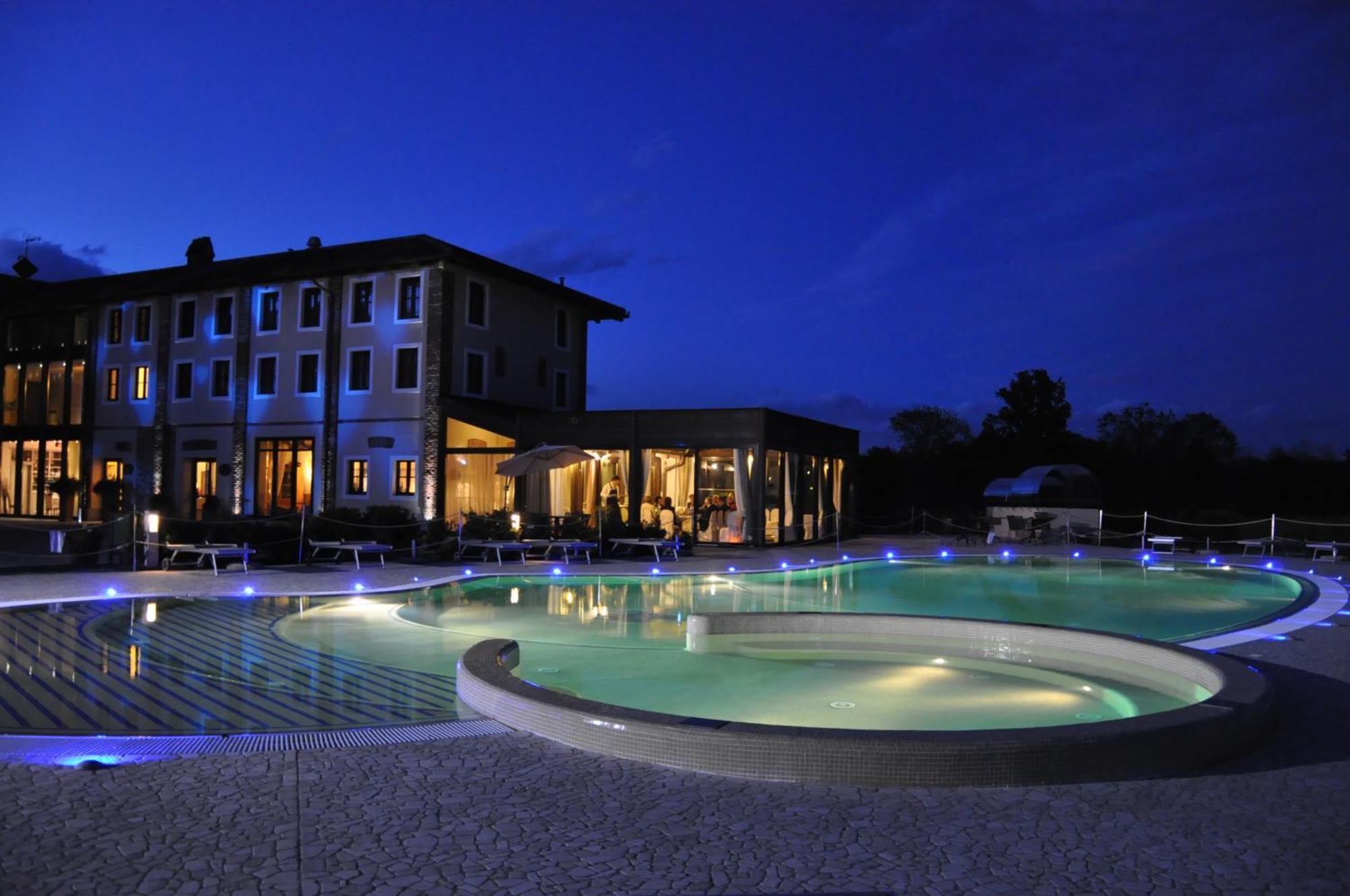 Relais Bella Rosina Pool & Spa La Cassa Екстериор снимка