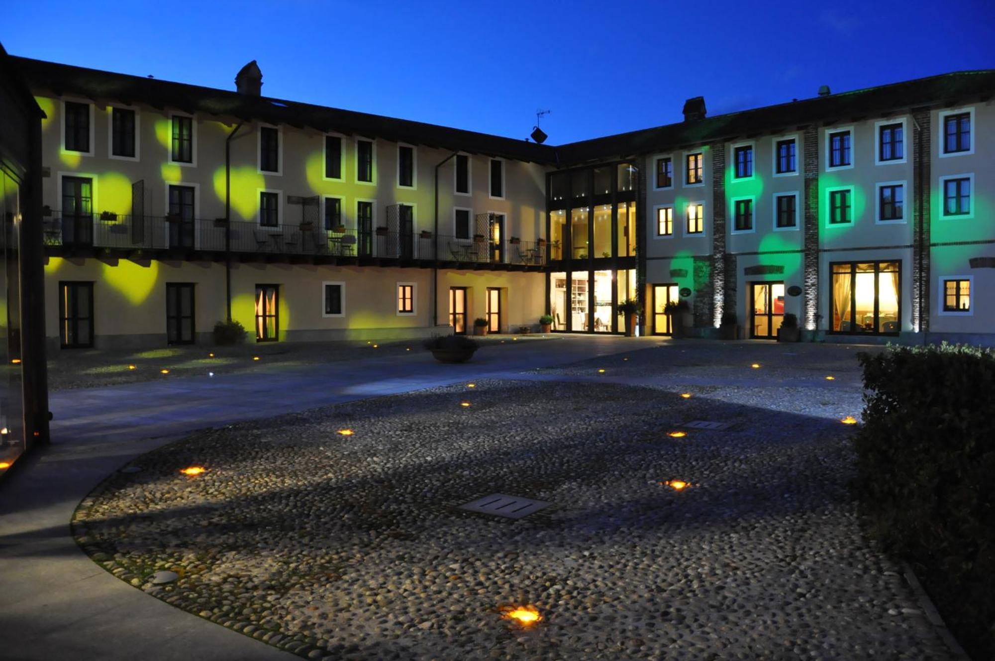 Relais Bella Rosina Pool & Spa La Cassa Екстериор снимка